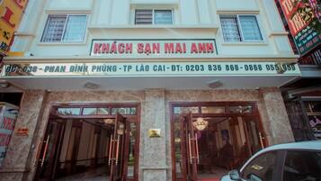 Mặt tiền nơi lưu trú