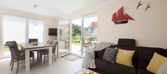 Thatched cottage coastal sailors - coastal sailors