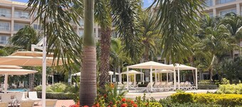 *HOTEL SERVICE* LUXURY 2 BEDROOM CONDO AT LEVENT ON EAGLE BEACH