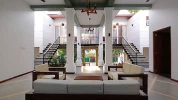 Kawasan tempat duduk lobi