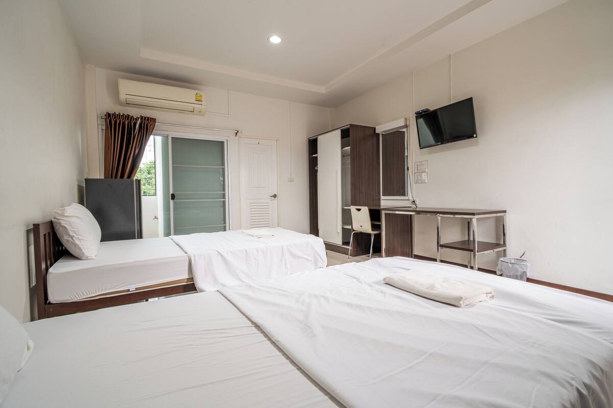 Standard Twin Room | View from room