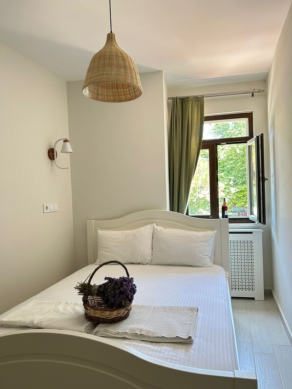 Comfort Double Room - Begos Hotel (Bozcaada)