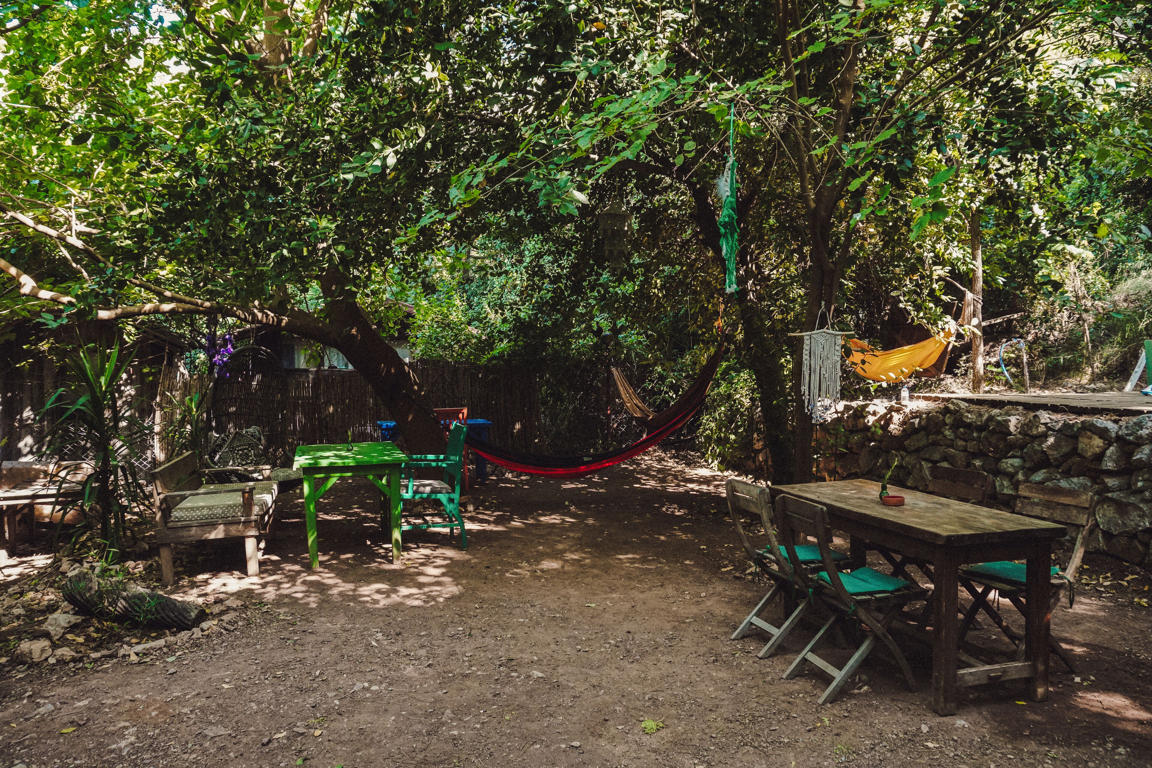 deluxe double room | free wifi, bed sheets