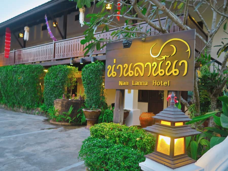 Fachada da propriedade