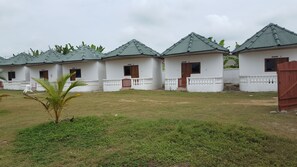 1 bedroom, premium bedding, minibar, in-room safe
