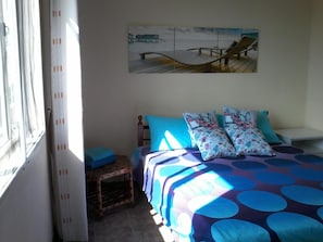 1 Schlafzimmer, individuell dekoriert, individuell eingerichtet