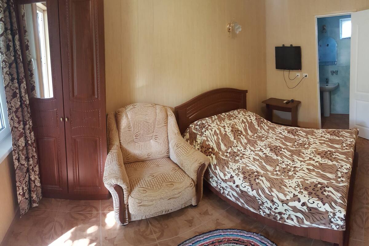 Family Double Room | Rollaway beds, free WiFi