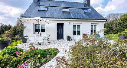 3 bedroom gorgeous home in Plouay