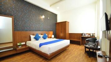 Superior Room | 5 bedrooms, premium bedding, memory-foam beds, desk