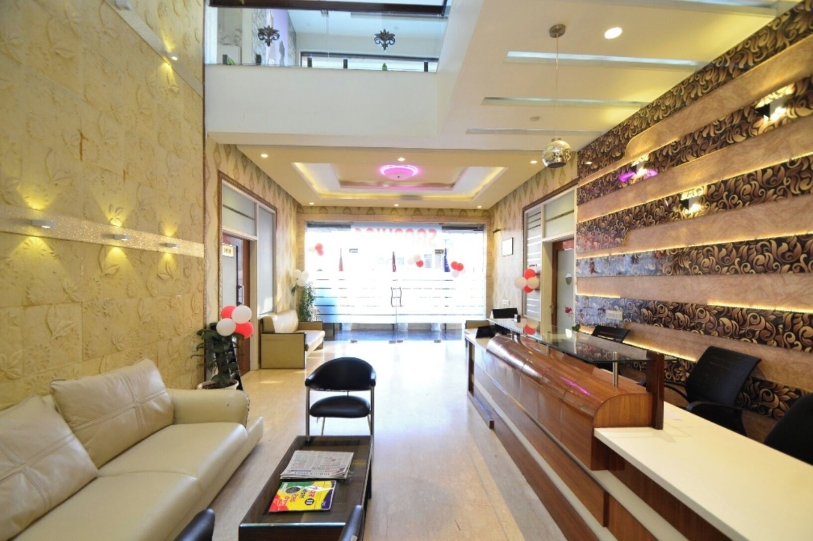 In-room business centre