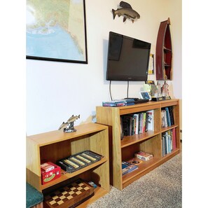Games room - House on the Rock B & B (Valdez)