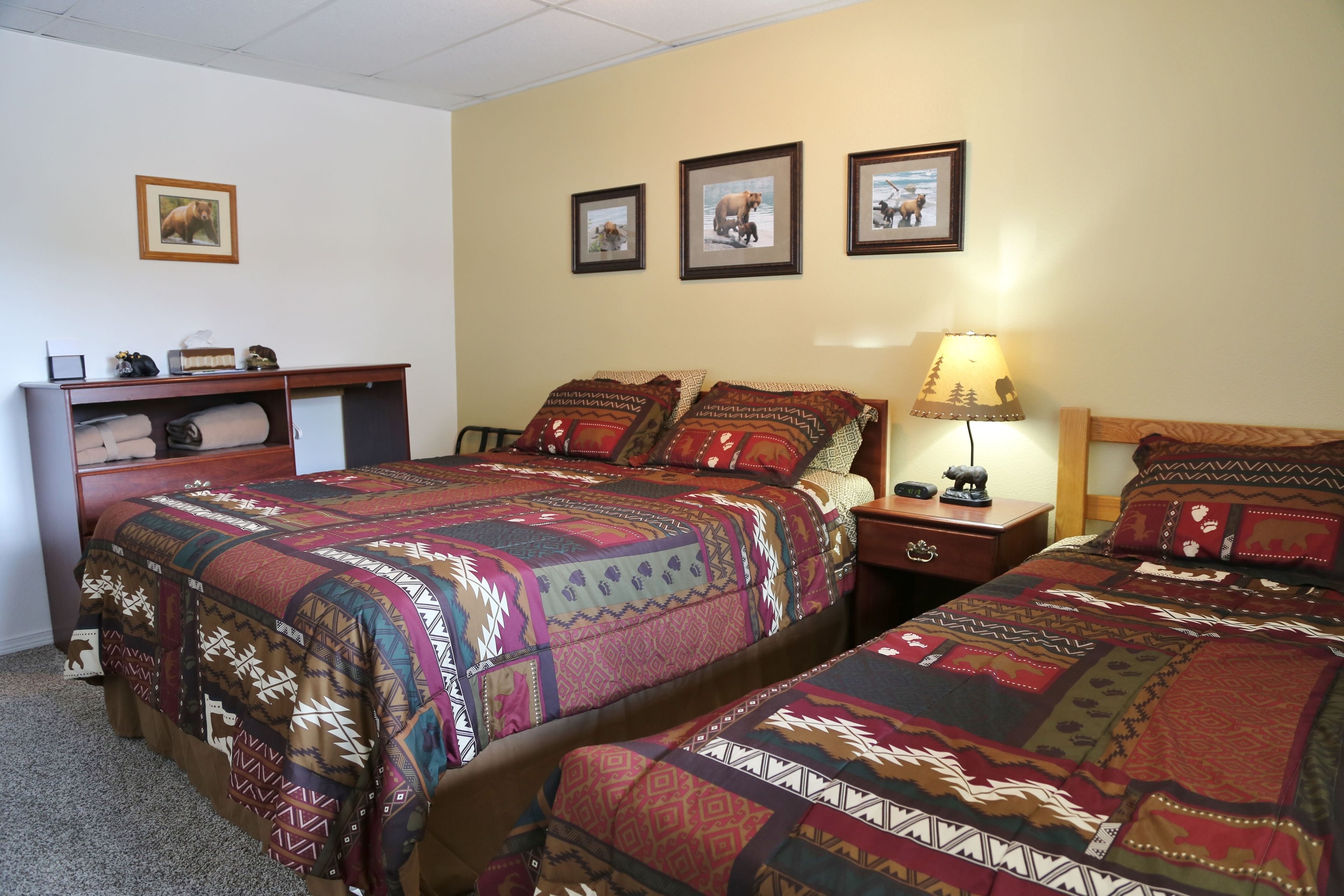 华丽客房, 多张床 | 1 多间卧室、高档床上用品、遮光窗帘、熨斗/熨衣板