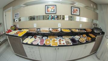 Gratis frukostbuffé varje dag