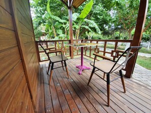 Familjebungalow | 2 sovrum, minibar, värdeförvaringsskåp på rummet och skrivbord