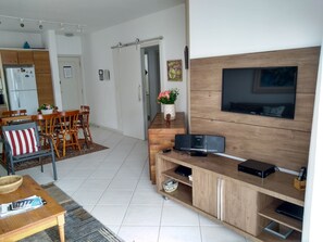 1 habitación, ropa de cama de alta calidad y escritorio 