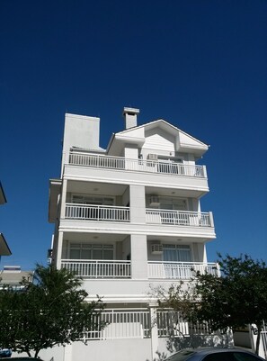 Entrada de la propiedad