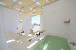 Suite (Top Floor with Outdoor Hot Tub) | Terrace/patio - Blue Sky Summer (Naxos)