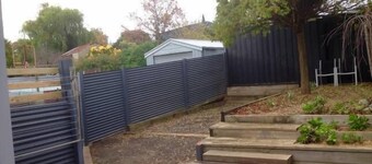 兵士の丘の上に住む