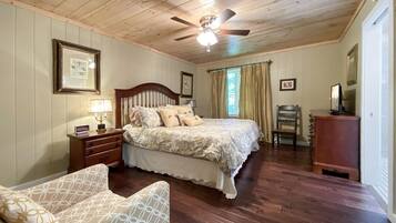 2 chambres, fer et planche Ă repasser, Wi-Fi gratuit, draps fournis