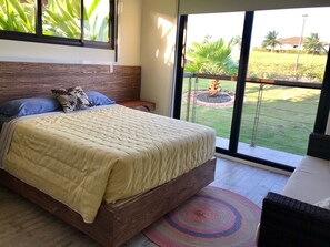 Casa exclusiva, 3 dormitoris, vistes a la platja, primera línia de platja | 3 dormitoris i wifi gratuïta 