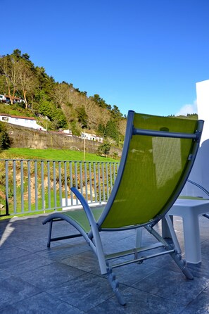 Terrace/patio - Hot Water House 2 (Furnas)