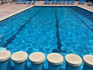 Pool - APCOSTAS Lotus / One Bedroom (Blanes)