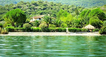 Villa Porto Matzavino - Su santuario en la pintoresca Grecia