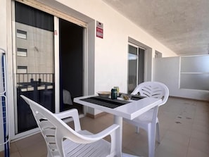 Outdoor dining - APCOSTAS Lotus / One Bedroom (Blanes)
