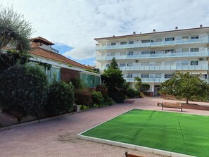 Esterni