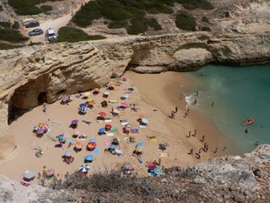 Beach nearby, sun loungers - Apartment Al Gharb (Carvoeiro)