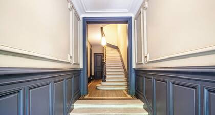 Magnifique et lumineux T3 de charme aux Quinconces idéal pour 4 personnes