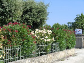 Enceinte de lâhĂ©bergement