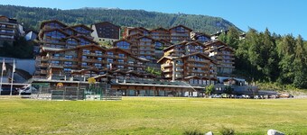 HAUTE-NENDAZ - 4 Valleys - 200m from the funicular - 4 Bedrooms + 3 Bathrooms