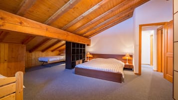 4 habitaciones, tabla de planchar con plancha y wifi gratis