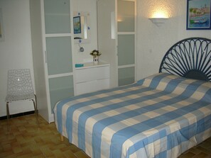 1 bedroom, iron/ironing board, free WiFi - Le Clos des Vignes - Studio 1 (Saint-Raphaël)