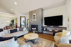 Smart-TV, peis, stereoanlegg og PC-skjermer