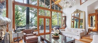 Falcon | Elegant Chalet | Hot tub | Prime Location