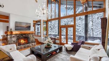 Smart TV, fireplace, stereo, offices