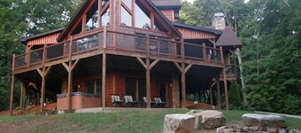 Geweldig uitzicht! Outdoor Open haard! Verharde wegen! Huisdieren! Rolstoelhelling! 3 Masters