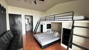 Quadruple Room, 1 Bedroom, Ocean View, Oceanfront | Minibar, free WiFi