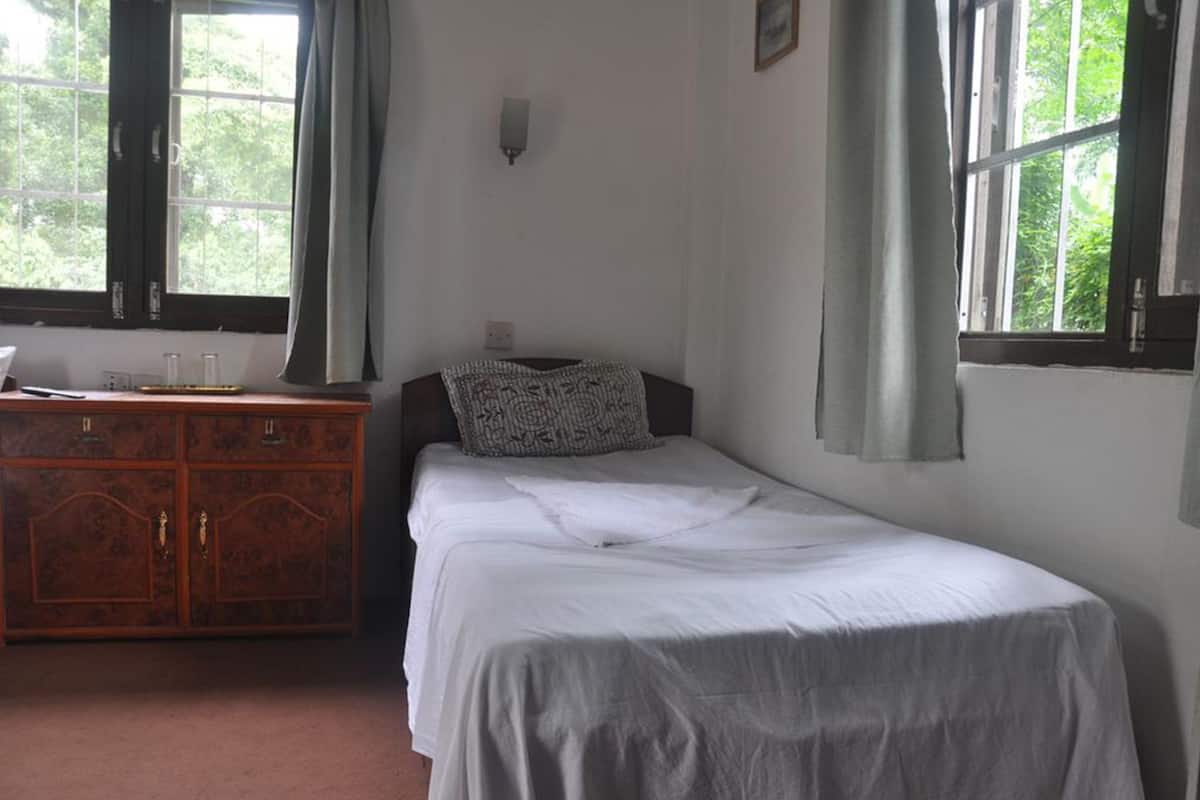 Quarto luxo | Wi-Fi de cortesia