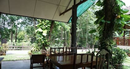 Rai Juthamas Resort