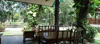 Rai Juthamas Resort