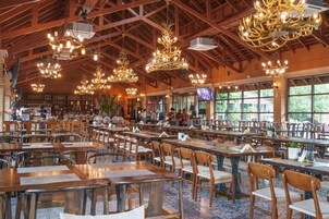 Breakfast, lunch, dinner served; international cuisine 