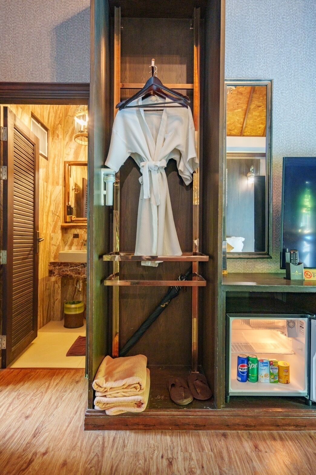 villa | 1 bedroom, minibar, in-room safe, desk