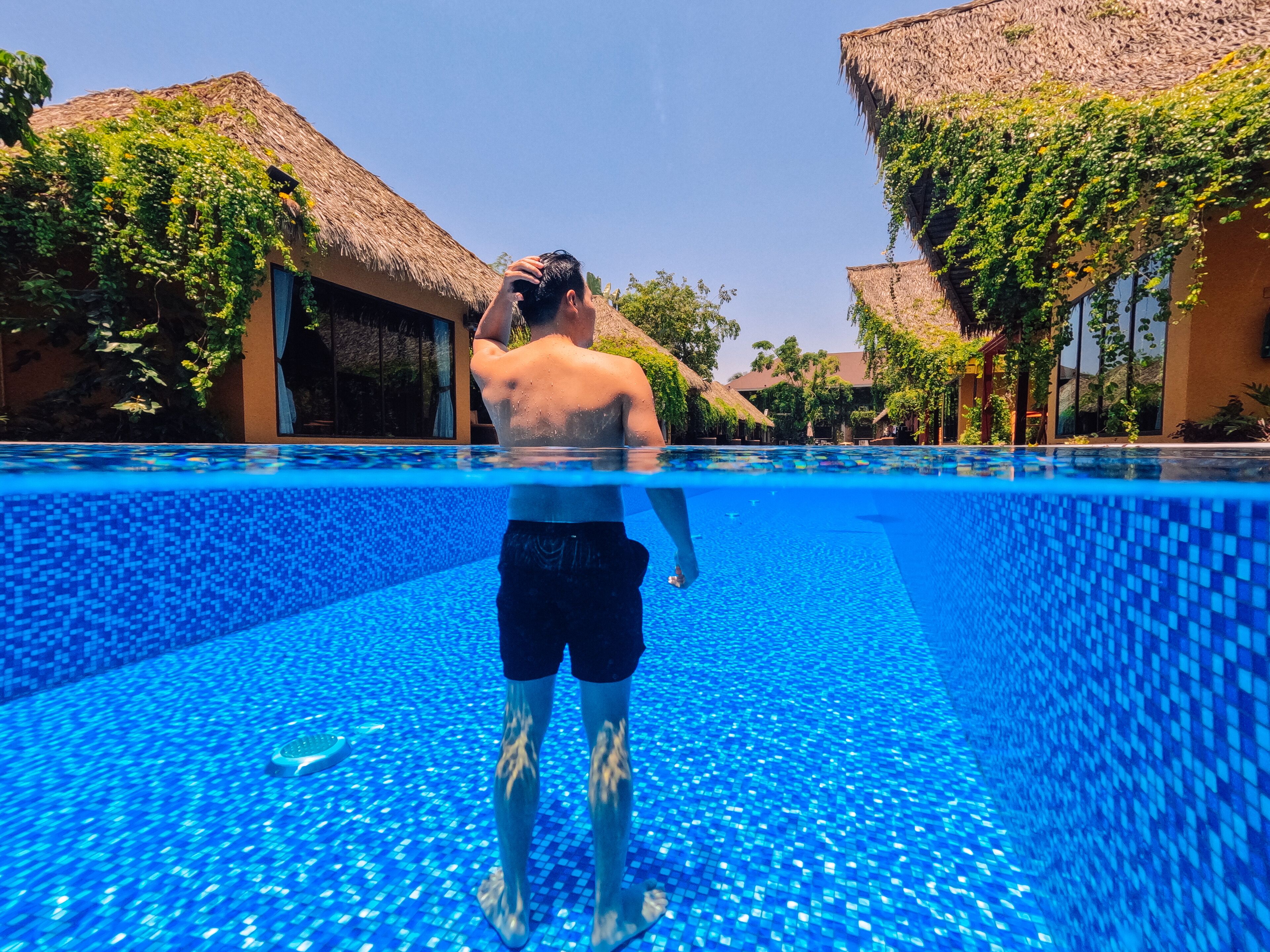 outdoor pool, pool loungers