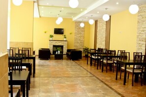 Cafe - Pansionat Yuzhniy (Shepsinskoe)