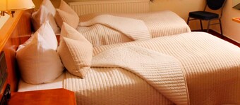 Doppelzimmer - Brocki' s Hotel Stadt Hamburg