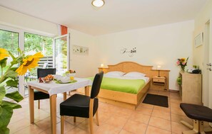 1 quarto, berço de viagem, Wi-Fi, roupa de cama