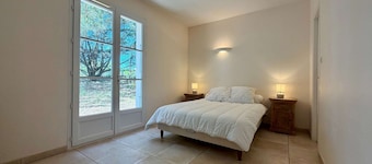 Modern villa near sea, St-Georges d'Oléron, 8 people